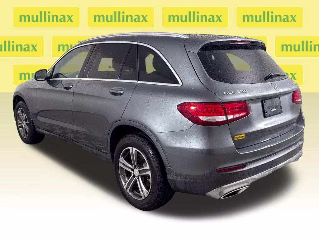 2016 Selenite Gray Metallic Mercedes-Benz GLC GLC 300 AWD SUV