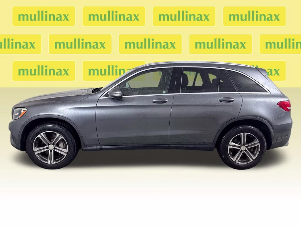 2016 Selenite Gray Metallic Mercedes-Benz GLC GLC 300 AWD SUV