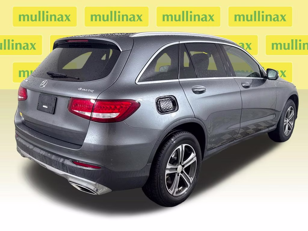2016 Selenite Gray Metallic Mercedes-Benz GLC GLC 300 AWD SUV
