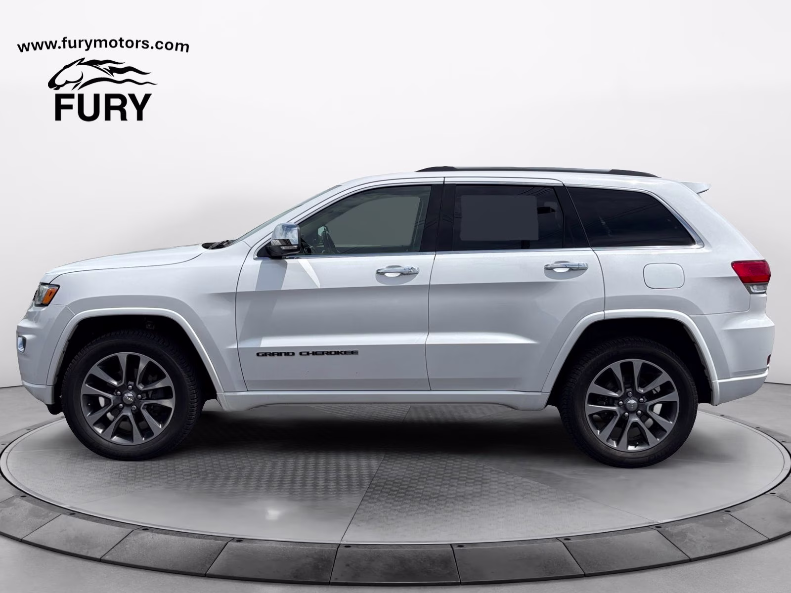2017 Ivory 3-Coat Jeep Grand Cherokee Overland 4X4 SUV