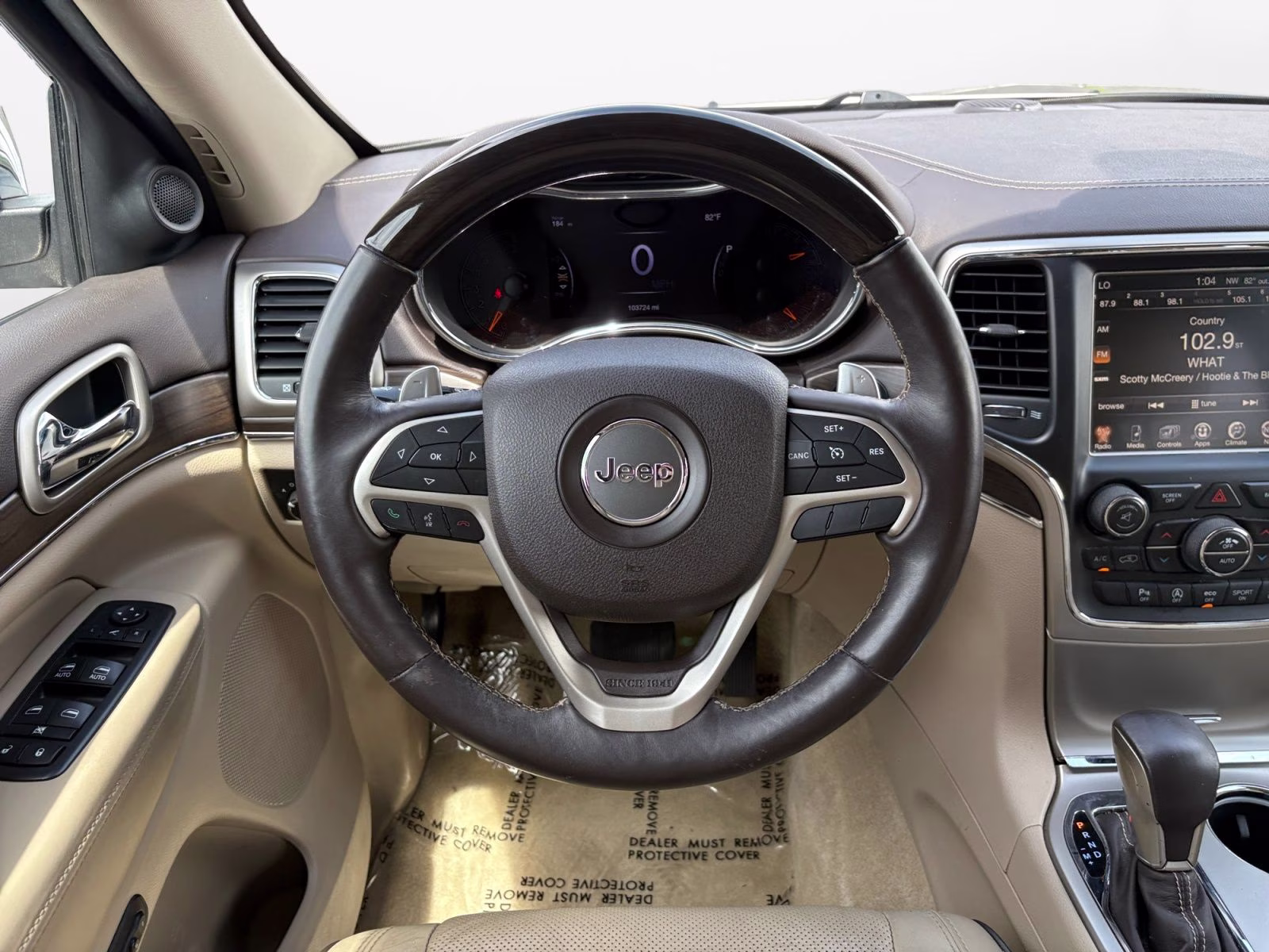 2017 Ivory 3-Coat Jeep Grand Cherokee Overland 4X4 SUV