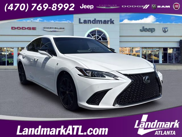2022 Ultra White Lexus ES FWD Sedan