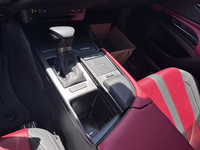 2022 Ultra White Lexus ES FWD Sedan