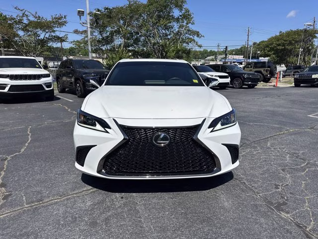 2022 Lexus ES FWD Sedan