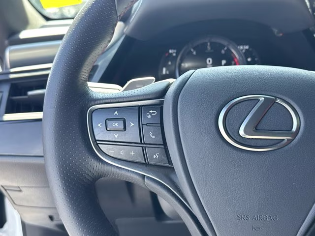 2022 Lexus ES FWD Sedan