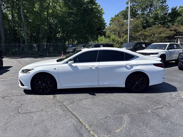 2022 Lexus ES FWD Sedan