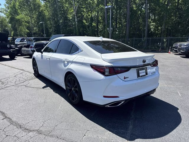 2022 Lexus ES FWD Sedan