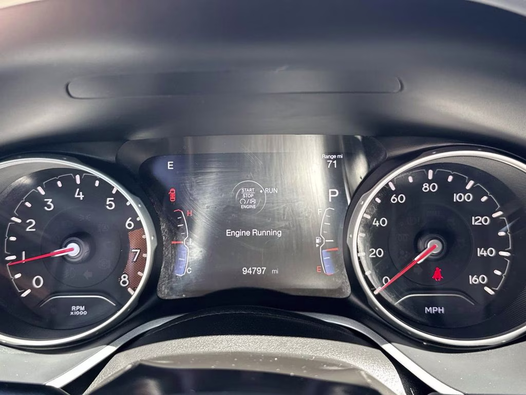 2019 Billet Silver Metallic Clearcoat Jeep Compass Limited FWD SUV