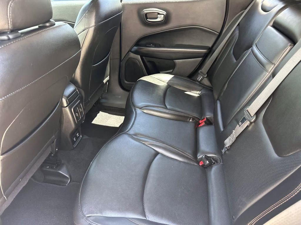 2019 Billet Silver Metallic Clearcoat Jeep Compass Limited FWD SUV