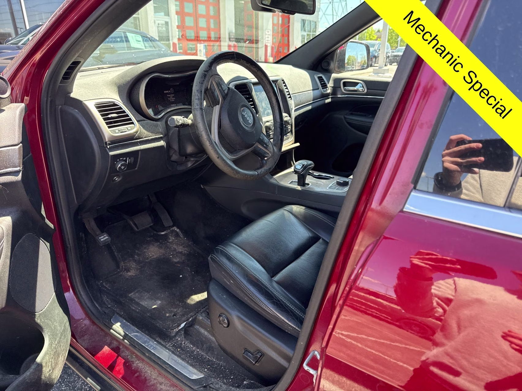 2015 Deep Cherry Red Crystal Pearlcoat Jeep Grand Cherokee Limited 4X4 SUV
