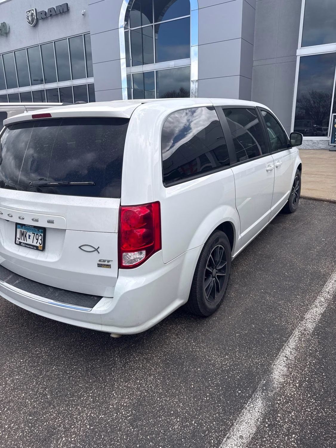 2019 White Knuckle Clearcoat Dodge Grand Caravan GT FWD Van