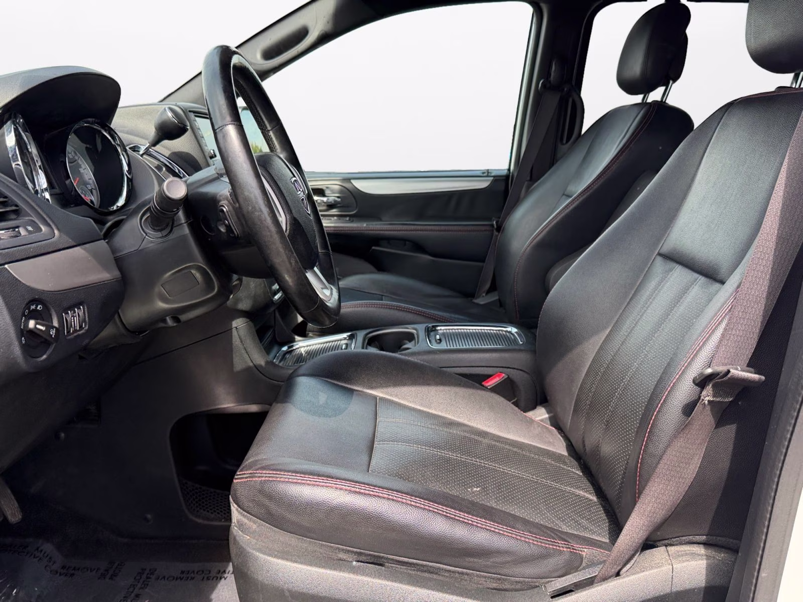 2019 White Knuckle Clearcoat Dodge Grand Caravan GT FWD Van