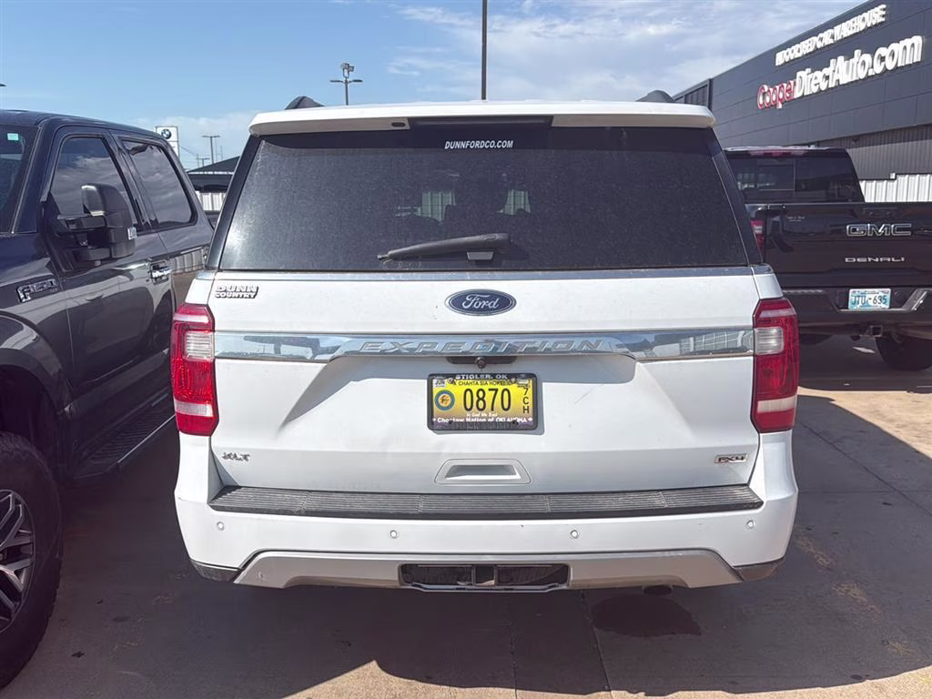 2021 Oxford White Ford Expedition XLT 4X4 SUV