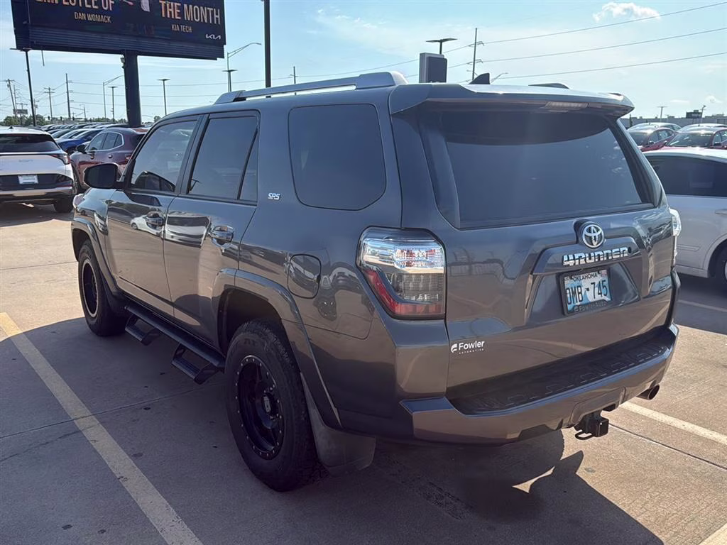 2017 Magnetic Gray Metallic Toyota 4Runner SR5 RWD SUV