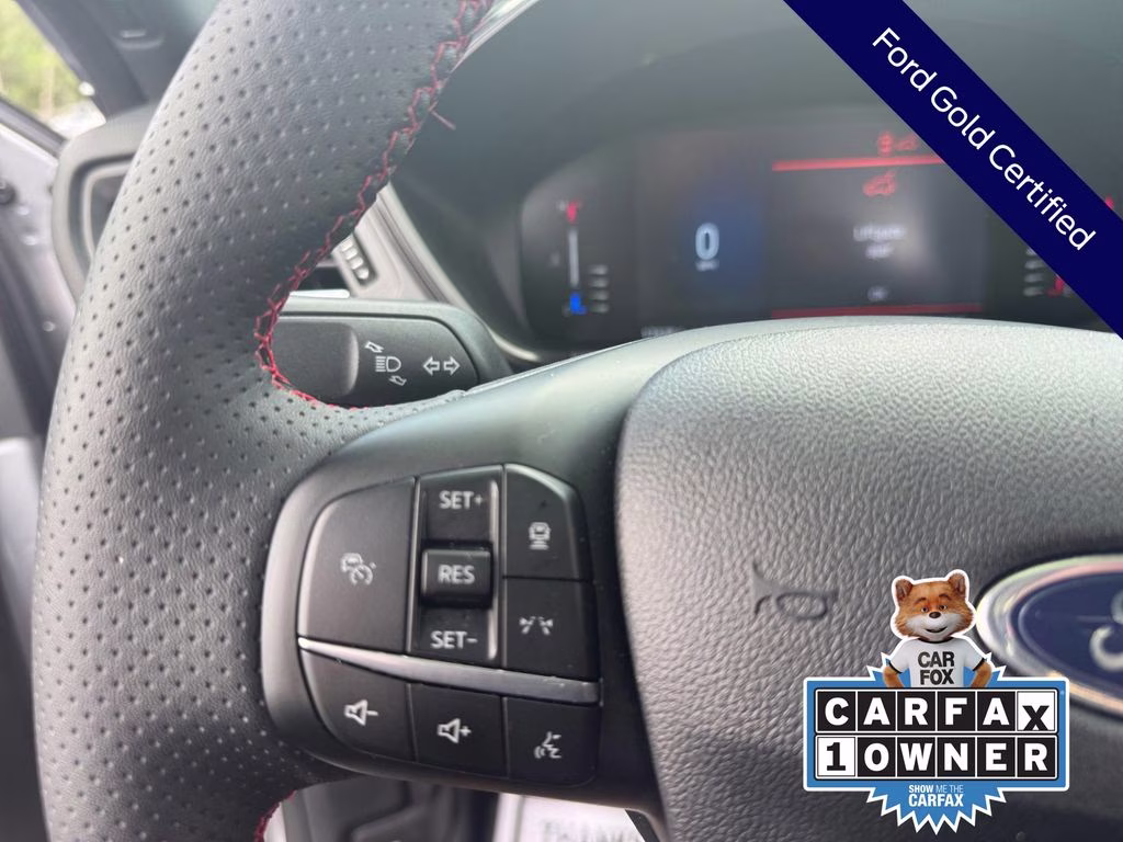 2024 Silver Metallic Ford Escape ST-Line FWD SUV