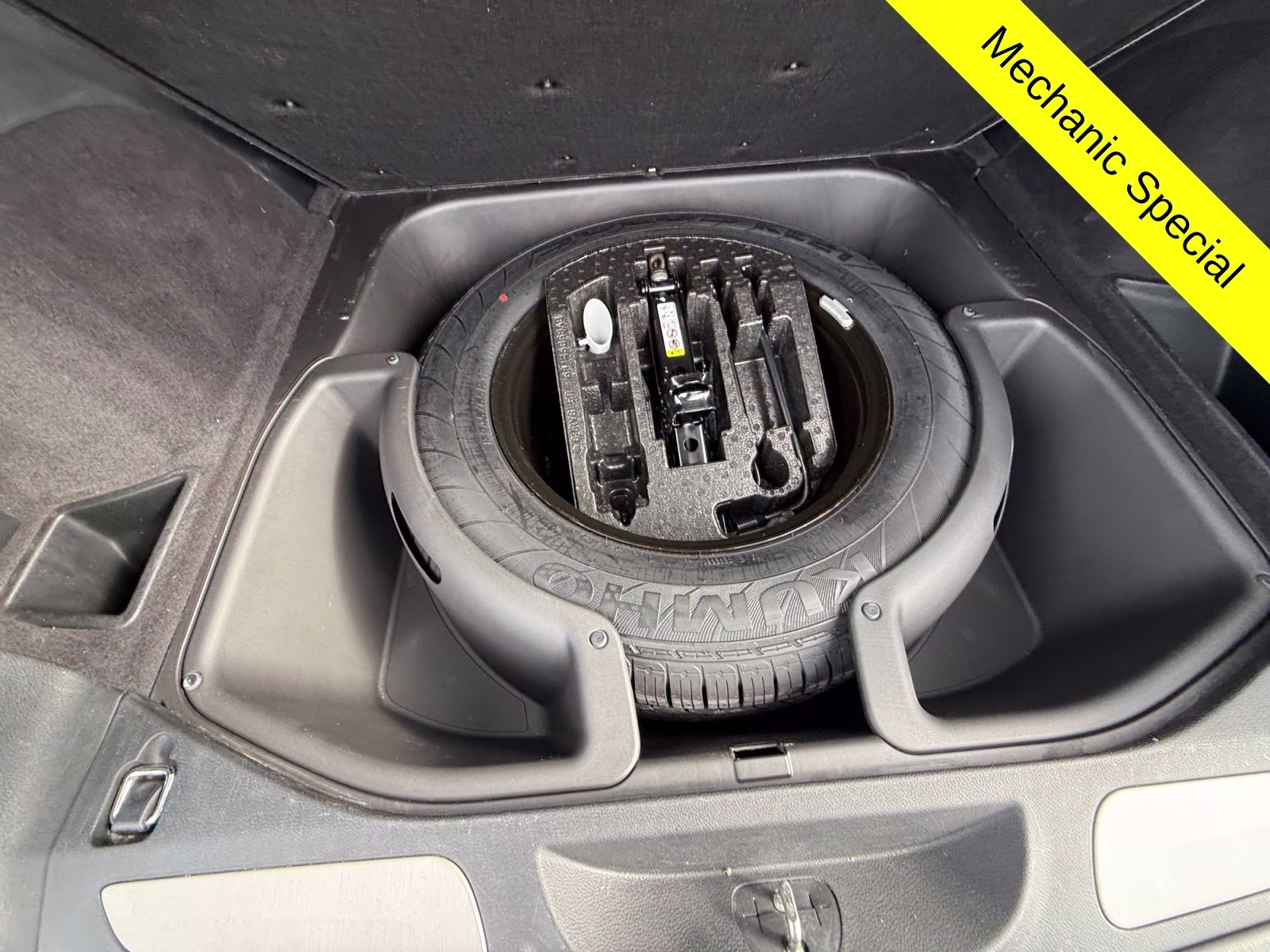 2015 Deep Cherry Red Crystal Pearlcoat Jeep Grand Cherokee Limited 4X4 SUV