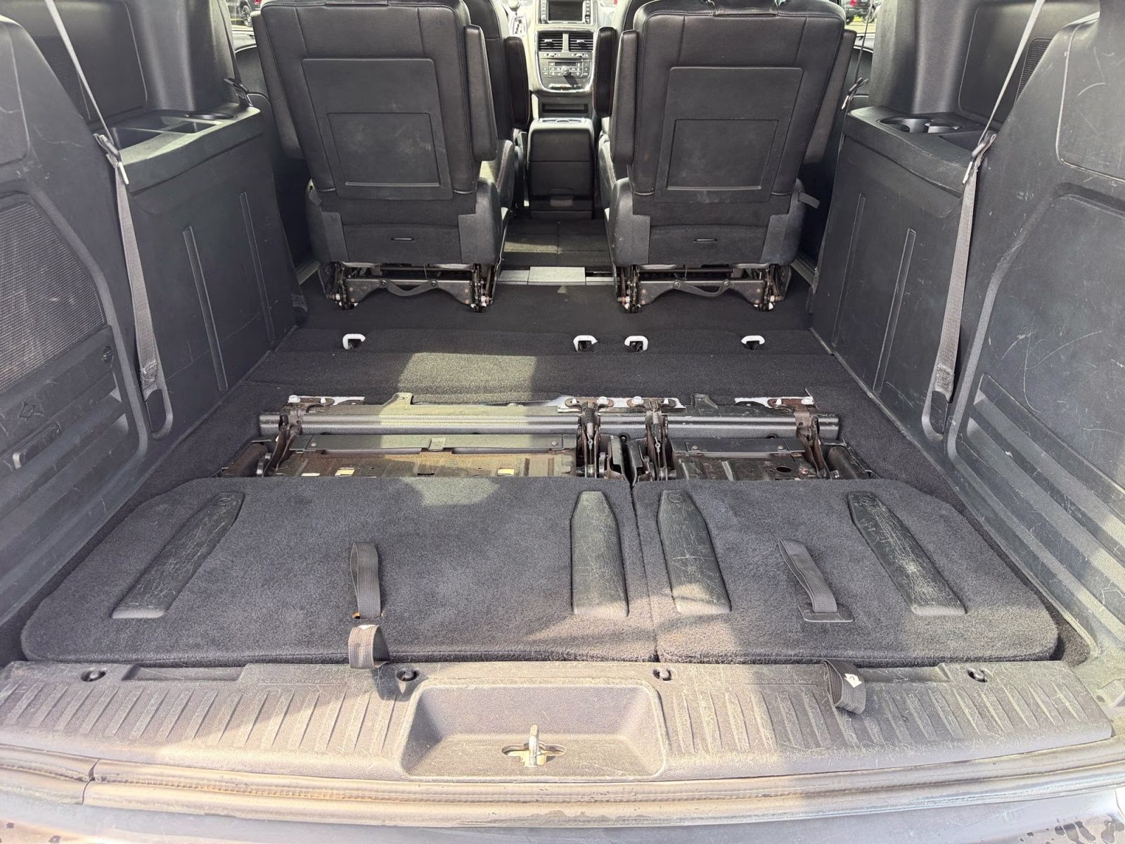 2019 White Knuckle Clearcoat Dodge Grand Caravan GT FWD Van