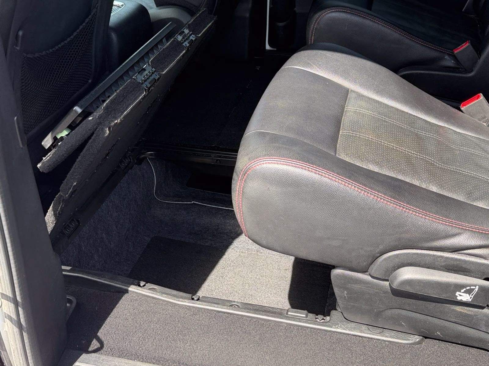 2019 White Knuckle Clearcoat Dodge Grand Caravan GT FWD Van