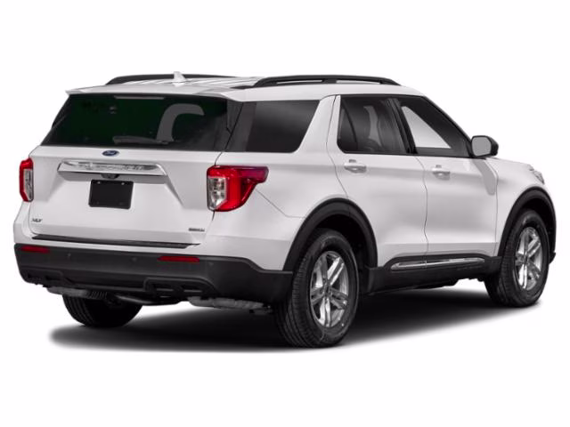 2021 Star White Metallic Tri-Coat Ford Explorer XLT 4X4 SUV