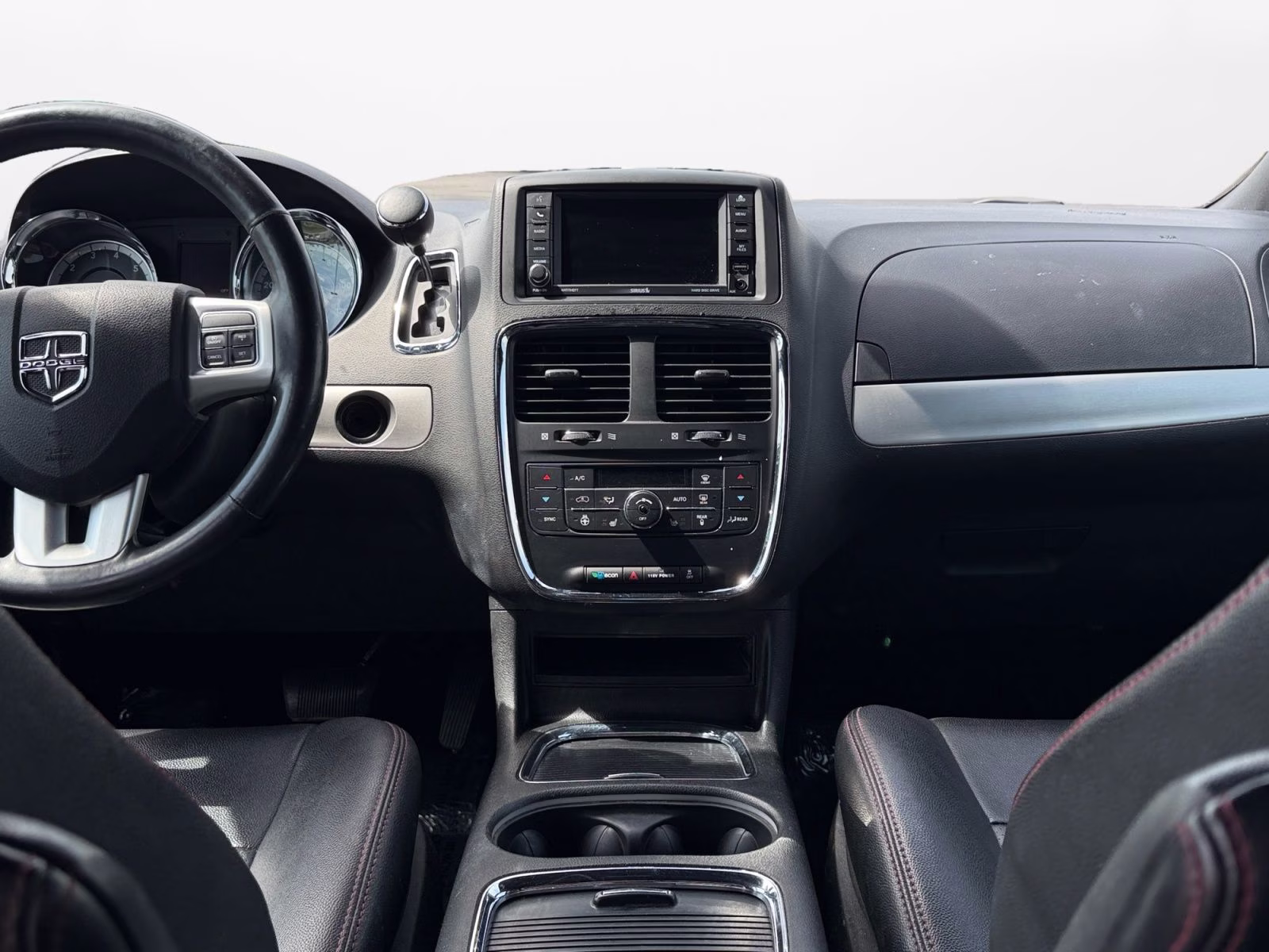 2019 White Knuckle Clearcoat Dodge Grand Caravan GT FWD Van