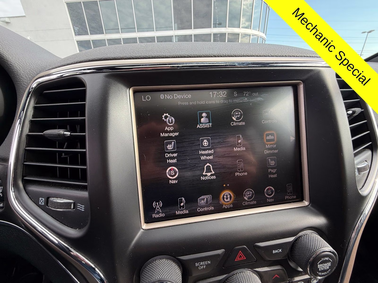 2015 Deep Cherry Red Crystal Pearlcoat Jeep Grand Cherokee Limited 4X4 SUV