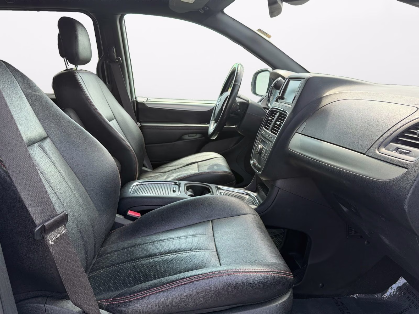 2019 White Knuckle Clearcoat Dodge Grand Caravan GT FWD Van