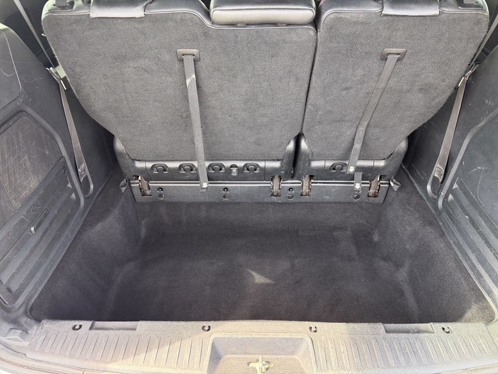2019 White Knuckle Clearcoat Dodge Grand Caravan GT FWD Van