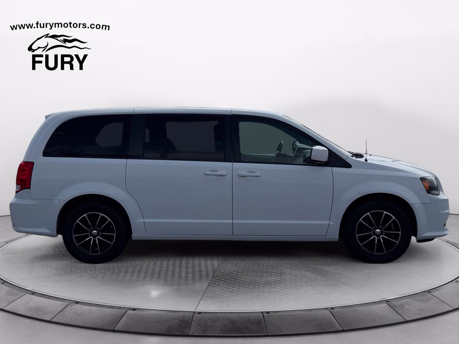 2019 White Knuckle Clearcoat Dodge Grand Caravan GT FWD Van