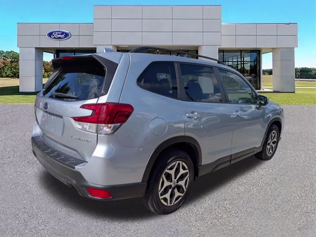 2019 Ice Silver Metallic Subaru Forester Premium AWD SUV