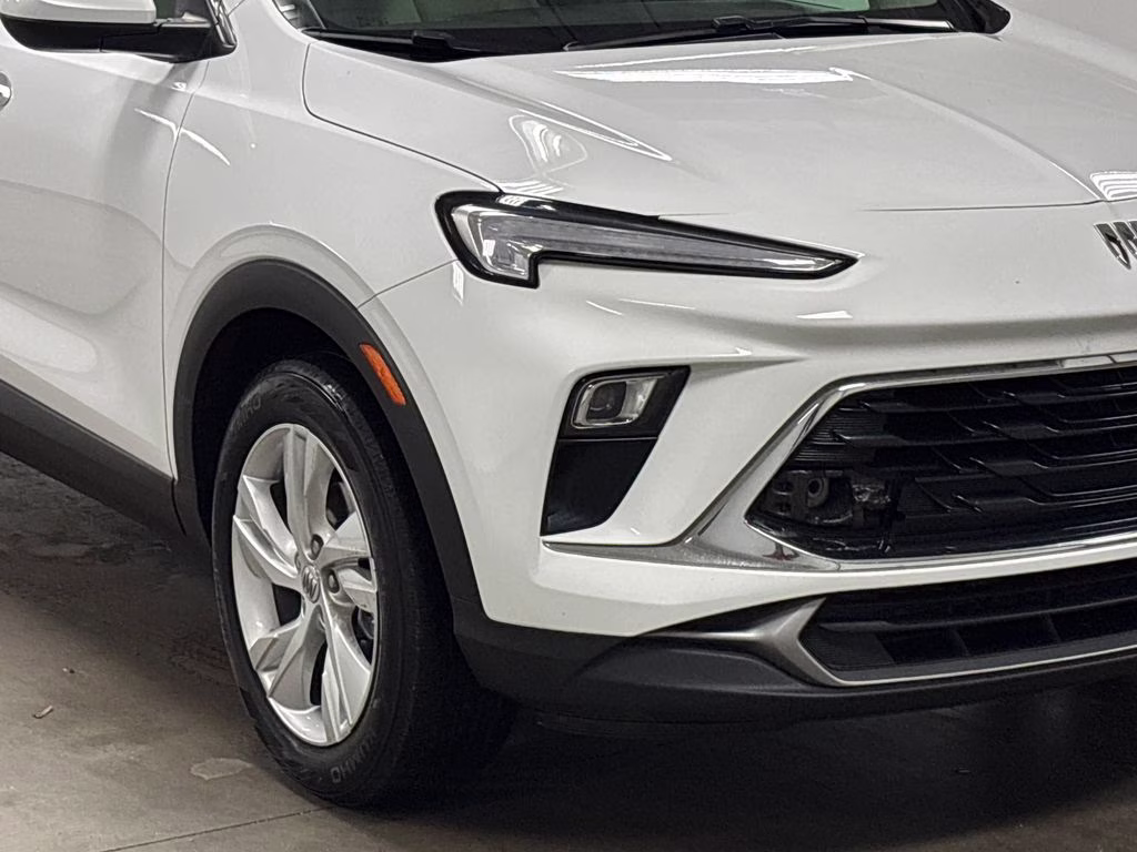 2024 Summit White Buick Encore GX Preferred FWD SUV