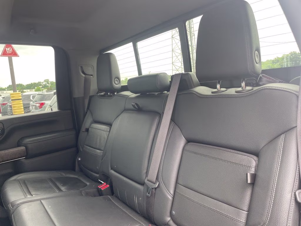 2023 Summit White GMC Sierra 3500HD Denali 4X4 Truck