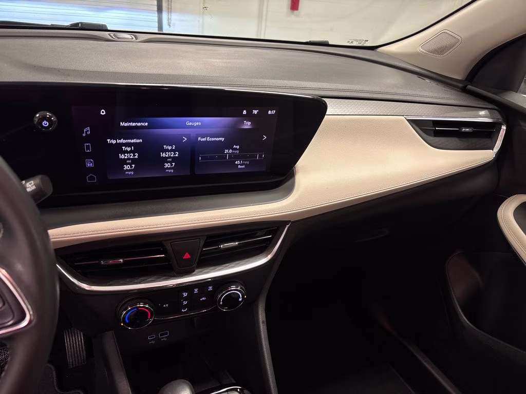 2024 Summit White Buick Encore GX Preferred FWD SUV