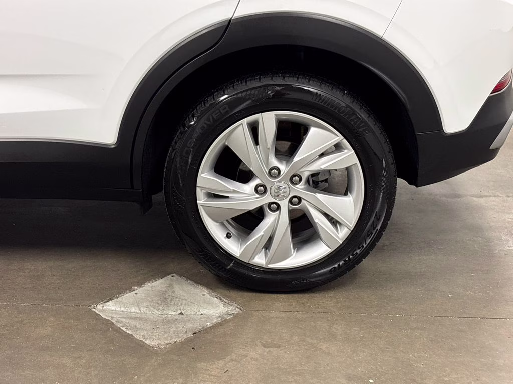 2024 Summit White Buick Encore GX Preferred FWD SUV