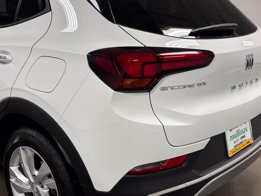 2024 Summit White Buick Encore GX Preferred FWD SUV