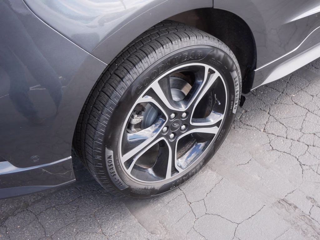 2019 Magnetic Metallic Ford Edge ST AWD SUV