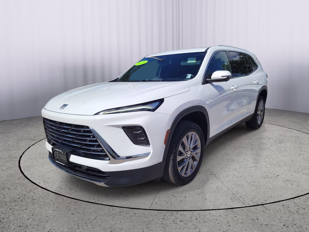 2025 Summit White Buick Enclave Preferred FWD SUV