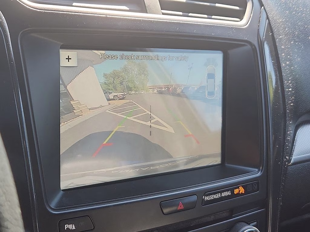 2018 Magnetic Ford Explorer XLT 4X4 SUV