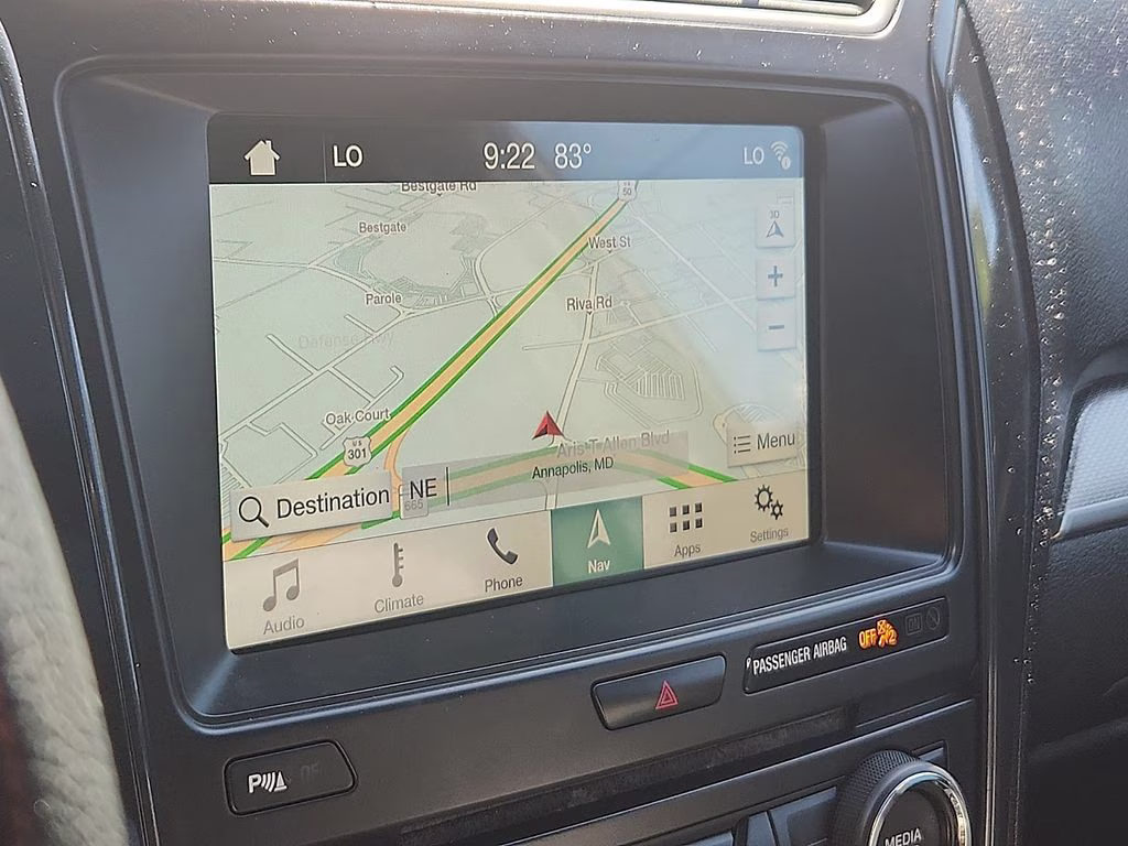 2018 Magnetic Ford Explorer XLT 4X4 SUV