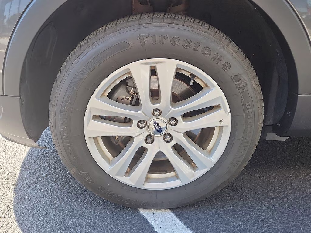 2018 Magnetic Ford Explorer XLT 4X4 SUV