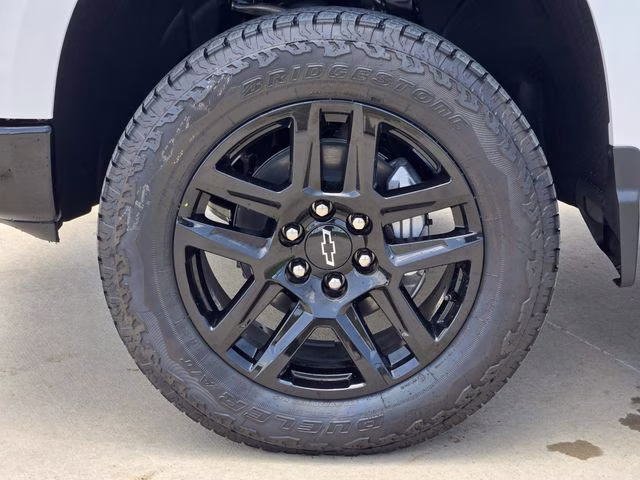 2026 Summit White Chevrolet Silverado 1500 LT Trail Boss 4X4 Truck
