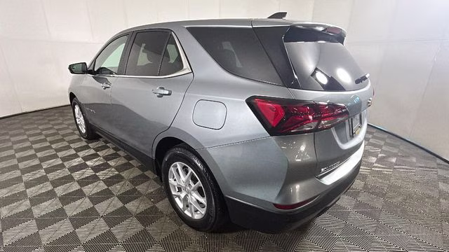2023 Silver Chevrolet Equinox LT FWD SUV