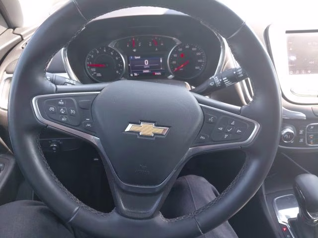 2023 Silver Chevrolet Equinox LT FWD SUV