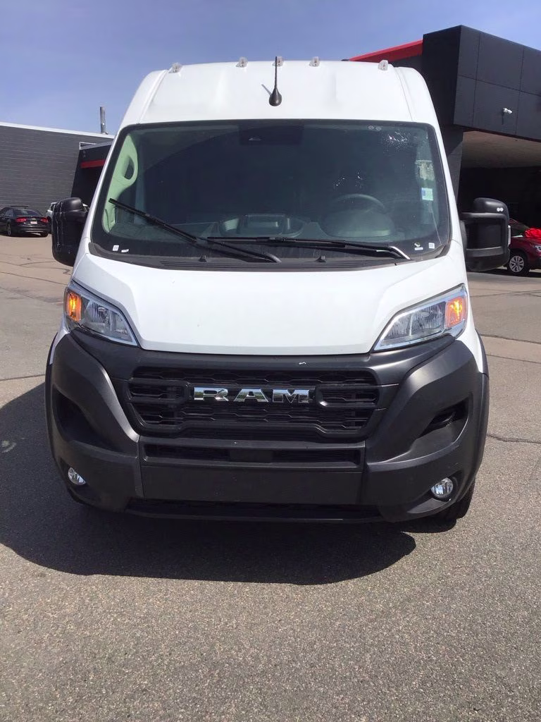 2026 Bright White Clearcoat Ram ProMaster 2500 High Roof FWD Van