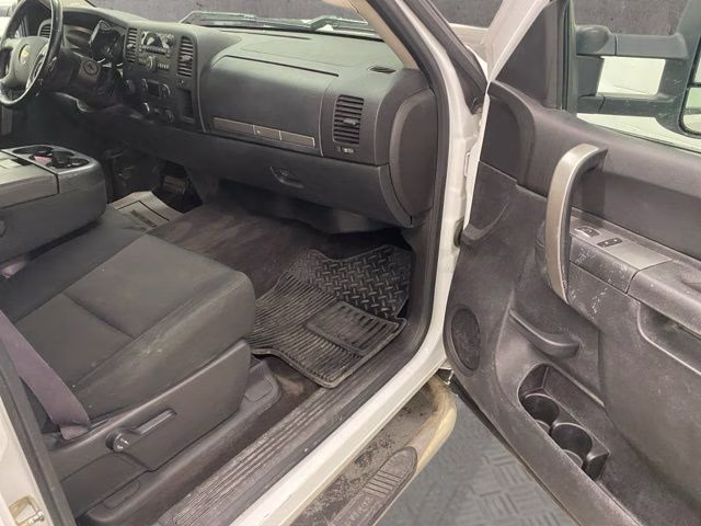 2013 Summit White Chevrolet Silverado 3500HD LT 4X4 Truck