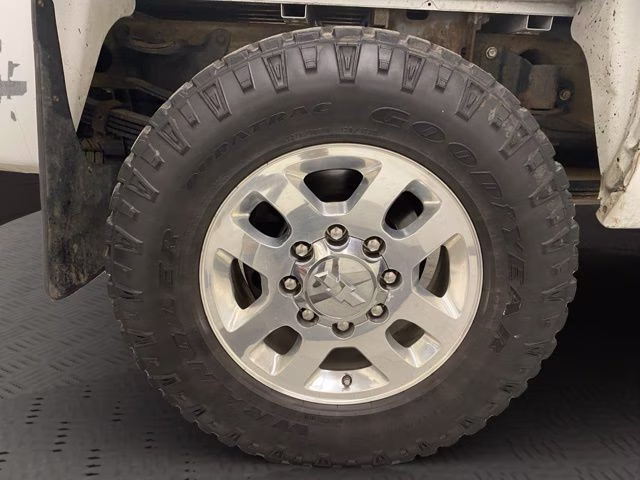 2013 Summit White Chevrolet Silverado 3500HD LT 4X4 Truck