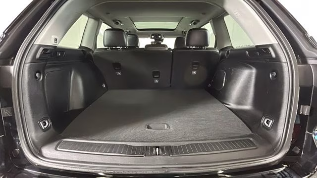 2023 Diamond Black Crystal Pearlcoat Jeep Grand Cherokee 4xe 4X4 SUV