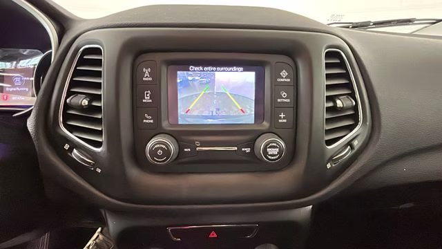 2017 Diamond Black Crystal Pearlcoat Jeep Compass Latitude 4X4 SUV