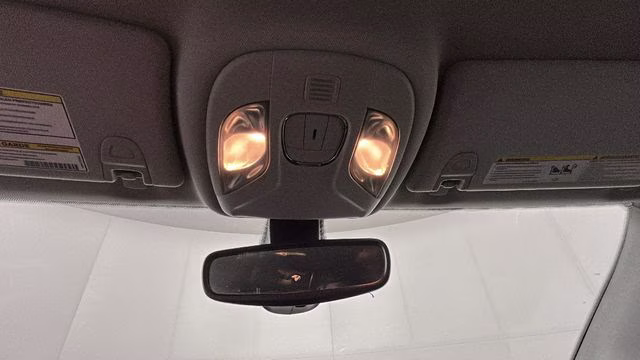 2017 Diamond Black Crystal Pearlcoat Jeep Compass Latitude 4X4 SUV
