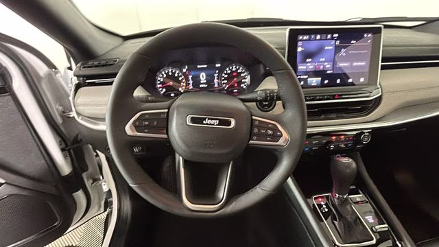 2024 Bright White Clearcoat Jeep Compass Limited 4X4 SUV