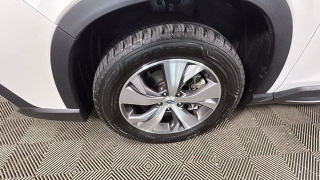 2023 Crystal White Pearl Subaru Ascent Premium AWD SUV